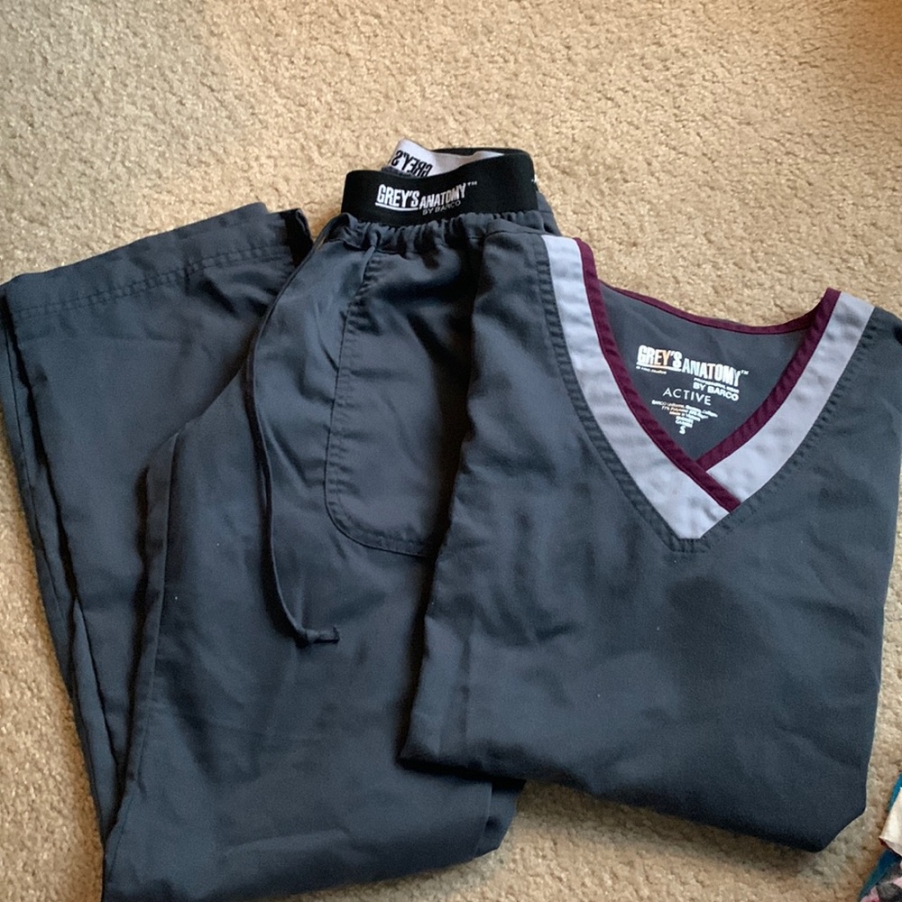 Greys anatomy scrub set